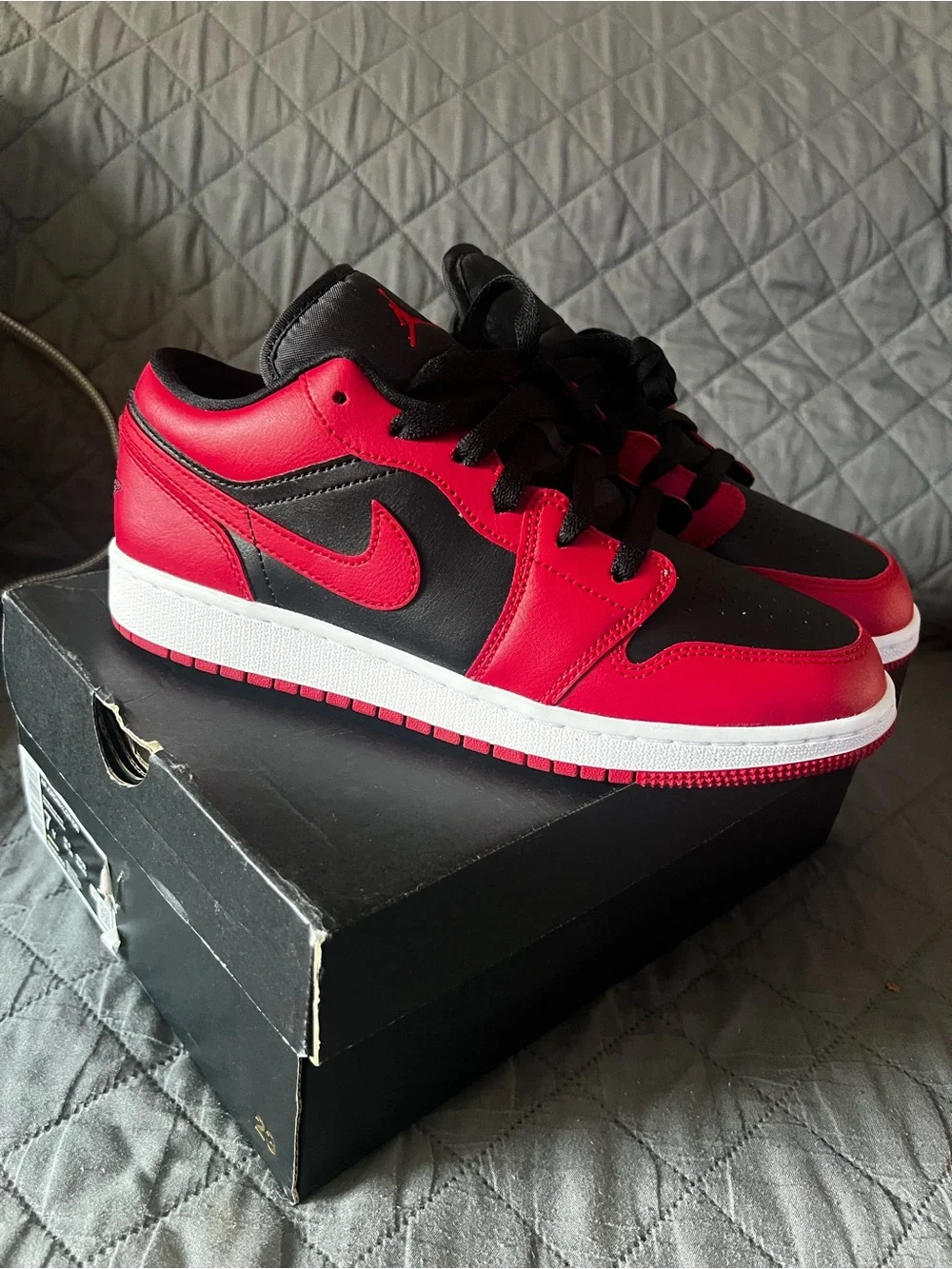 Nike Air Jordan 1 Low - Red and Black